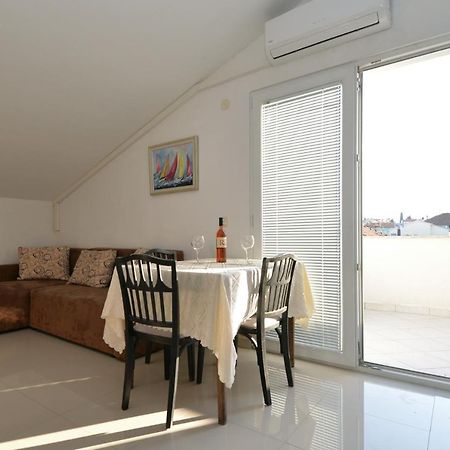 Apartmani Vedrana, Murter Exterior foto