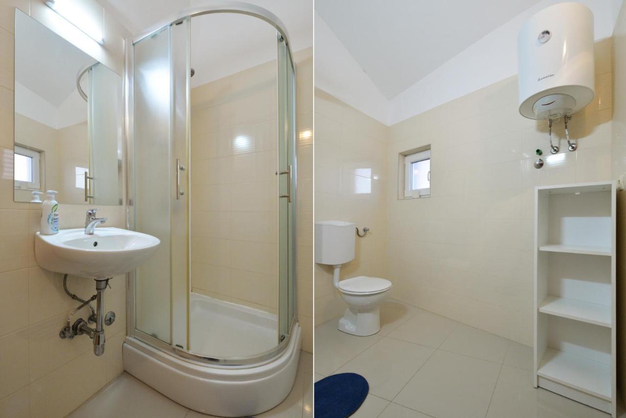 Apartmani Vedrana, Murter Exterior foto